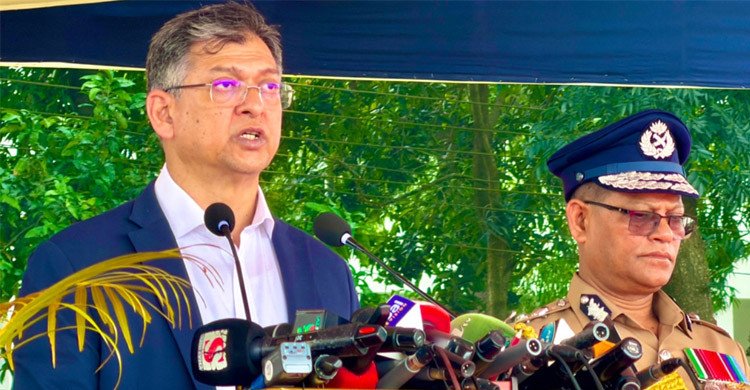 পুলিশ কোনো রাজনৈতিক দলের লাঠিয়াল বাহিনী নয়: স্বরাষ্ট্রমন্ত্রী